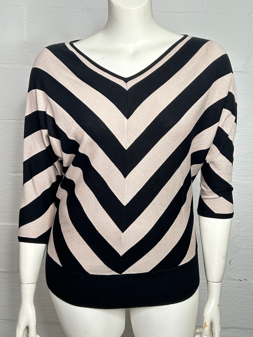 Workshop by Andrea Jovine Striped Sweater Tan and Black Size Large Lightweight
